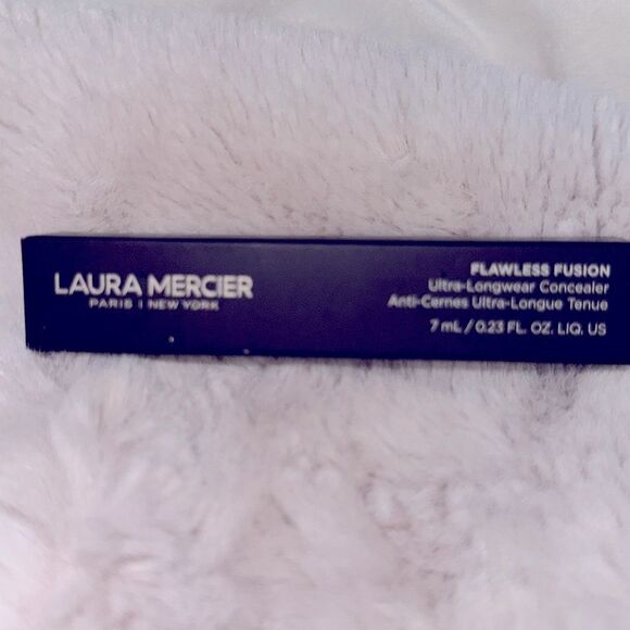 Laura Mercier Flawless Fusion Ultra Longwear Concealer 3.5N NIB - Picture 5 of 6
